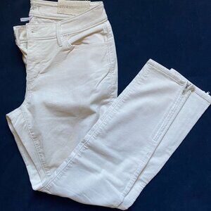 LOFT Size 27 Cream baby corduroy ankle zip pants